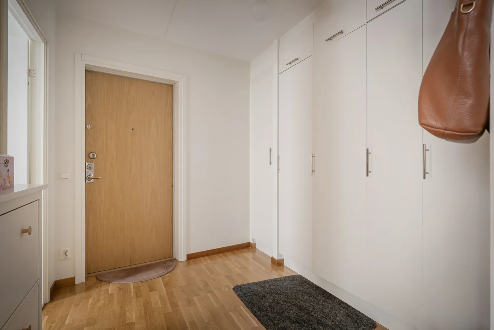 Bostadsrätt, Vingårdsgatan 2, 3 tr!, Liljeholmskajen, Stockholm