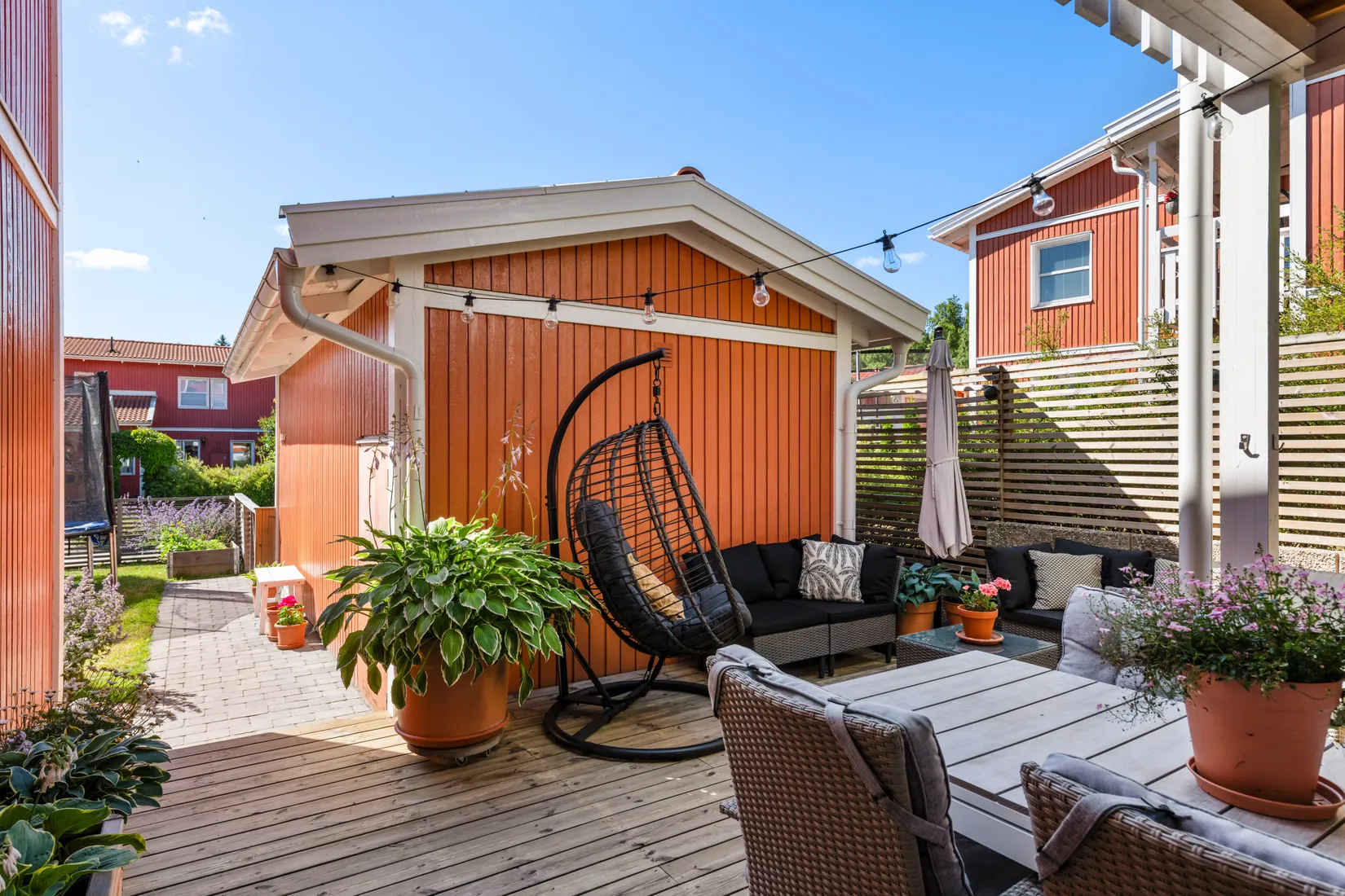 Radhus, Mittspåret 30, Visinge, Täby
