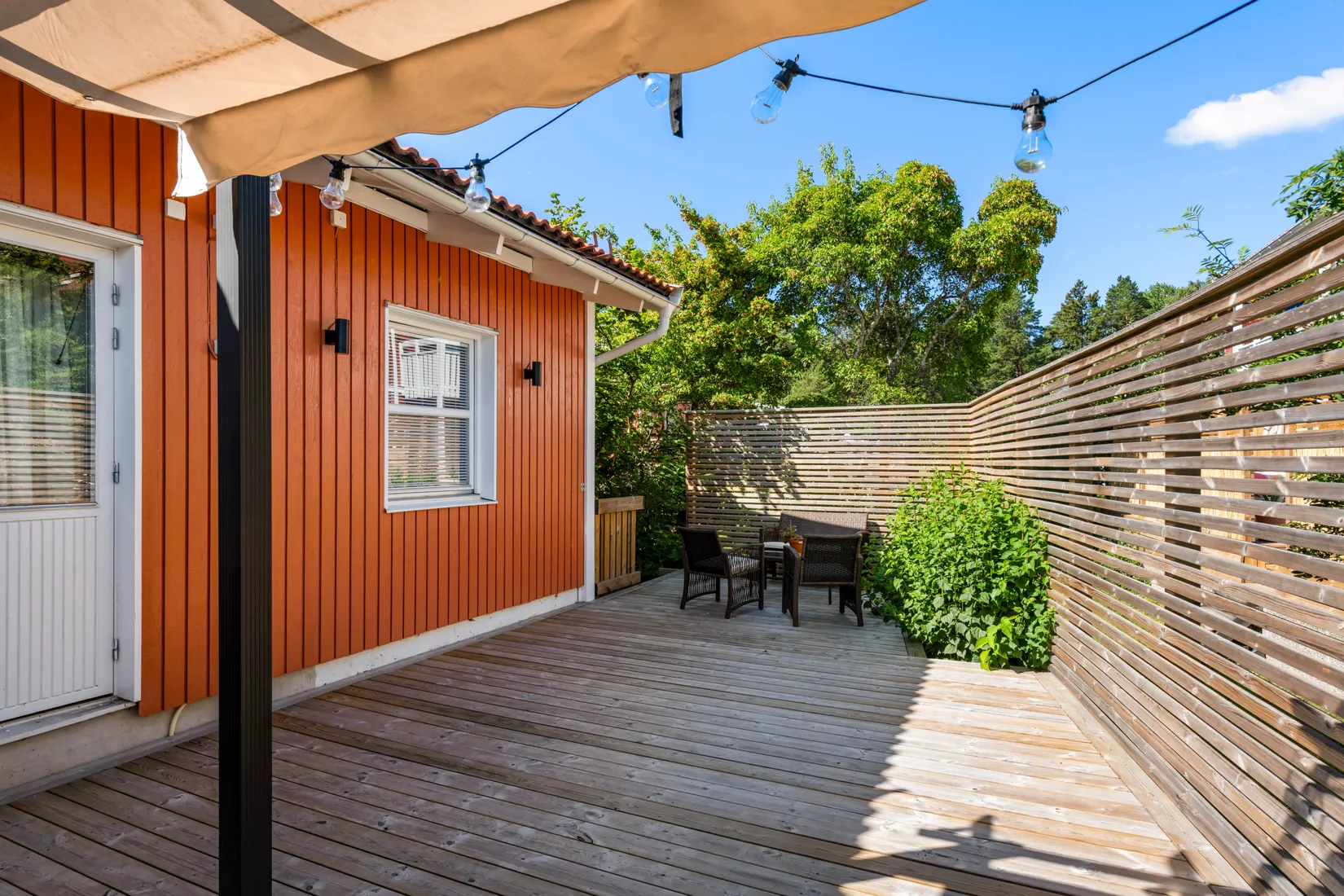 Radhus, Mittspåret 30, Visinge, Täby