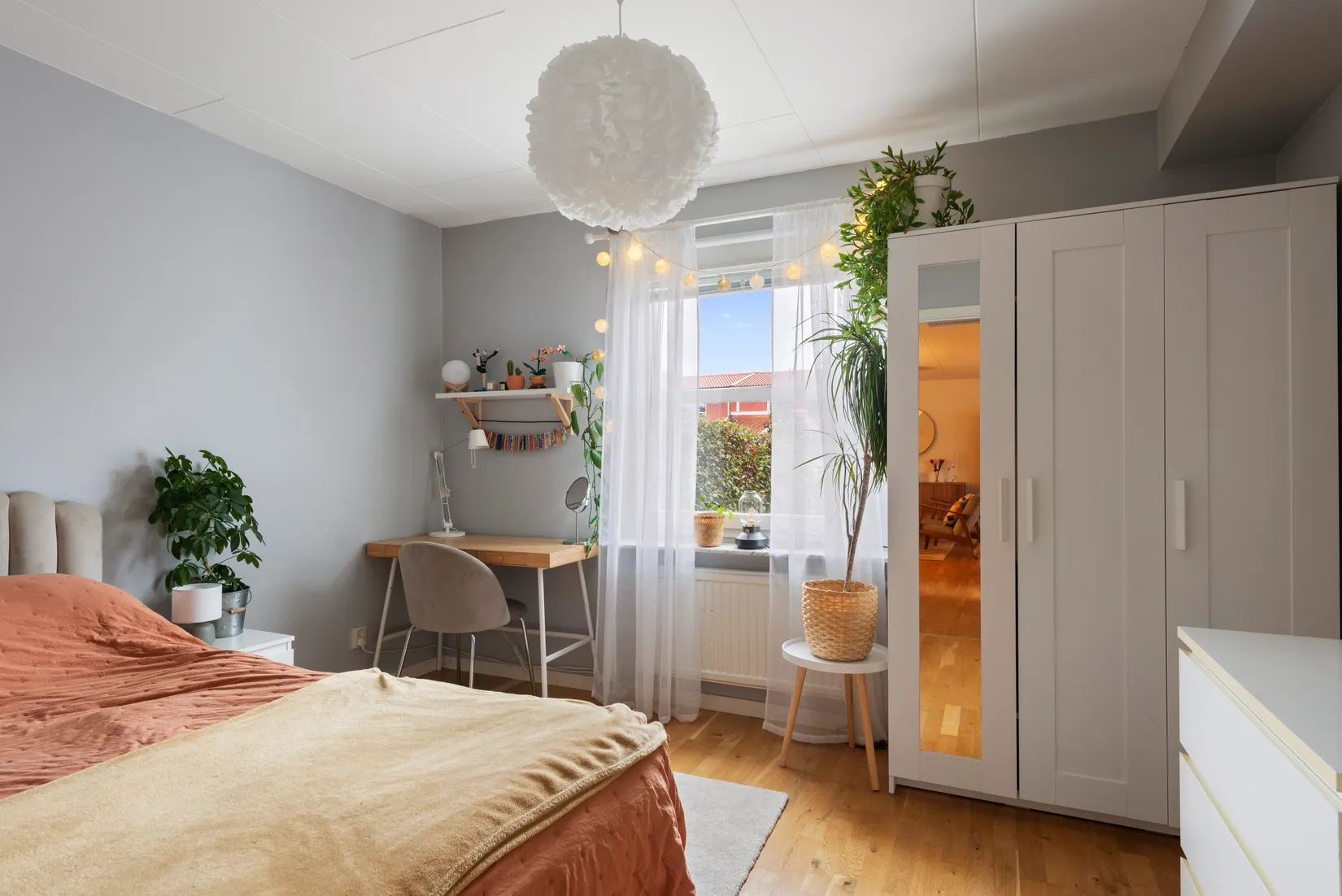 Radhus, Mittspåret 30, Visinge, Täby