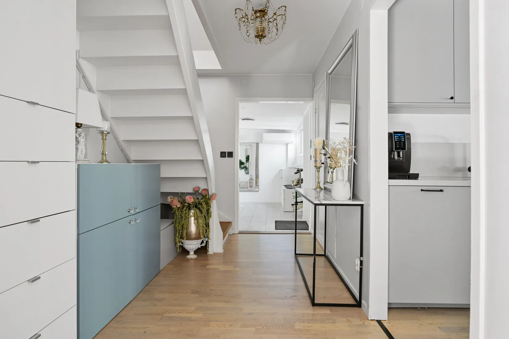 Radhus, Sidenvägen 25, Ekerö Träkvista, Ekerö