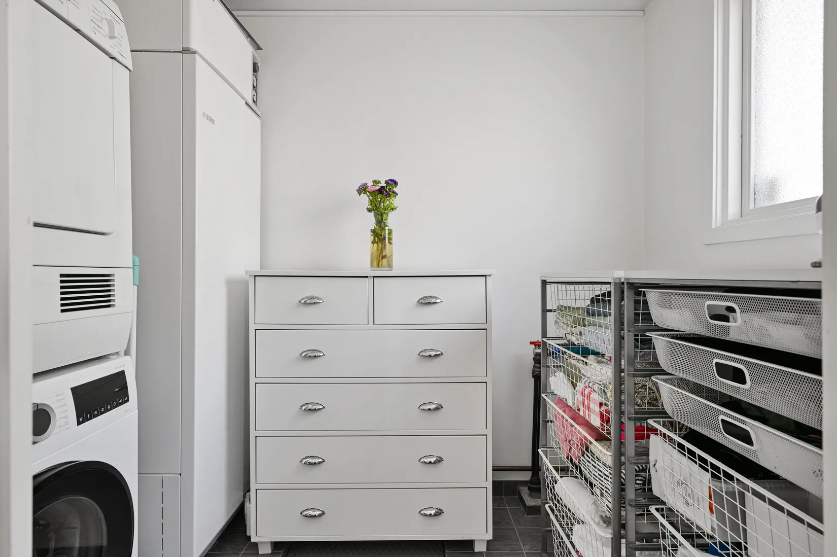 Radhus, Sidenvägen 25, Ekerö Träkvista, Ekerö