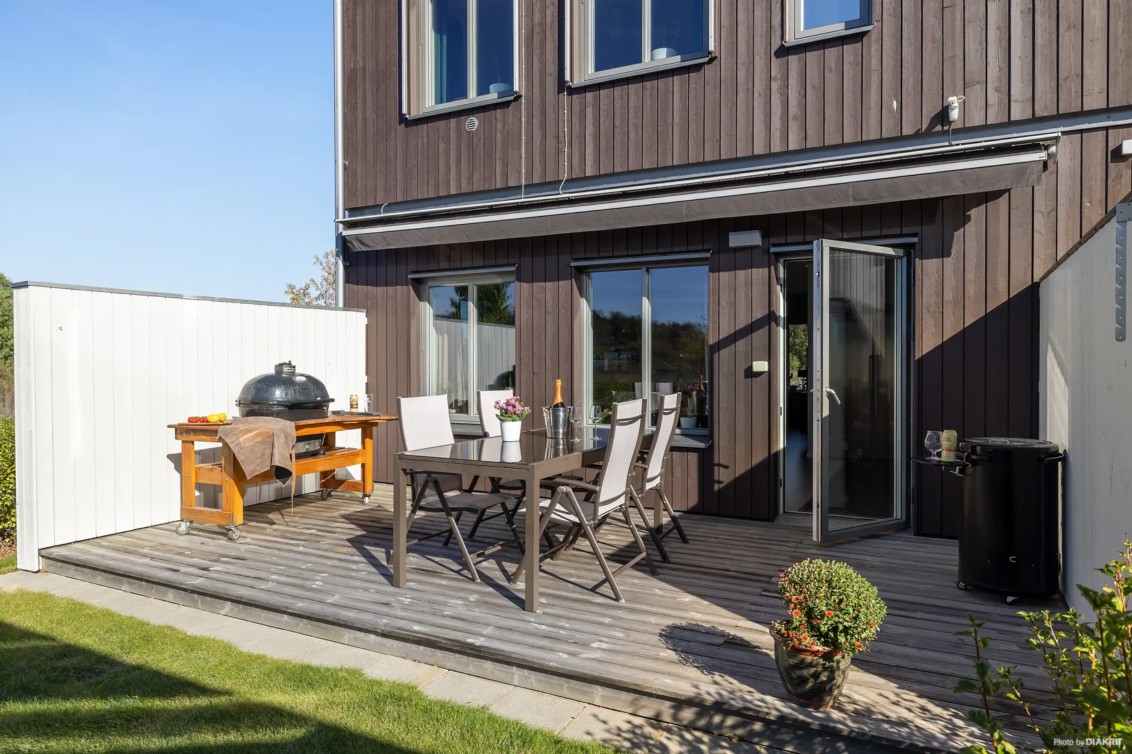 Radhus, Vanadisvägen 4a, Enköping