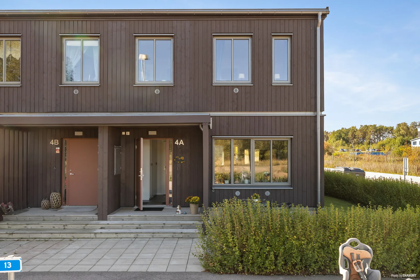 Radhus, Vanadisvägen 4a, Enköping