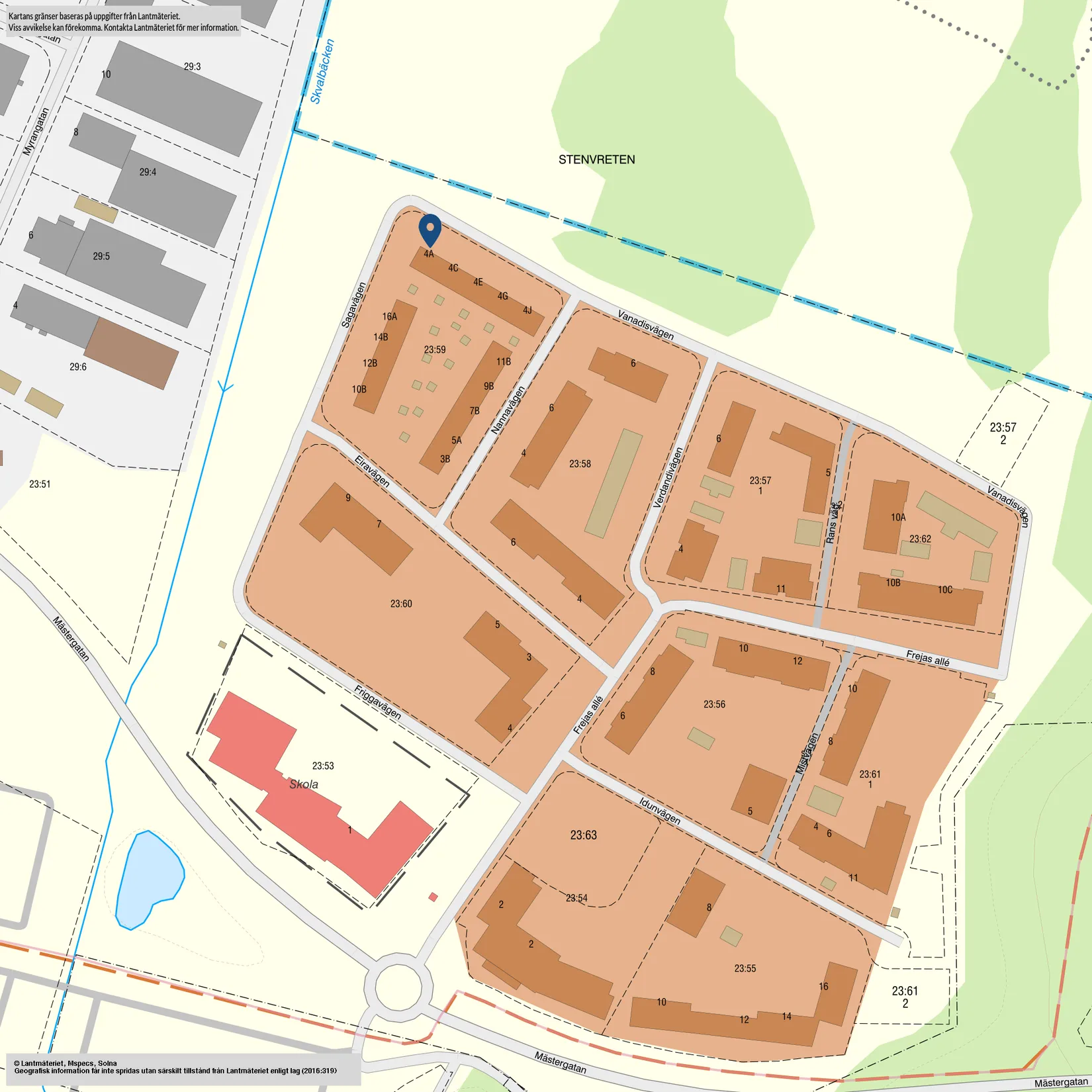 Radhus, Vanadisvägen 4a, Enköping