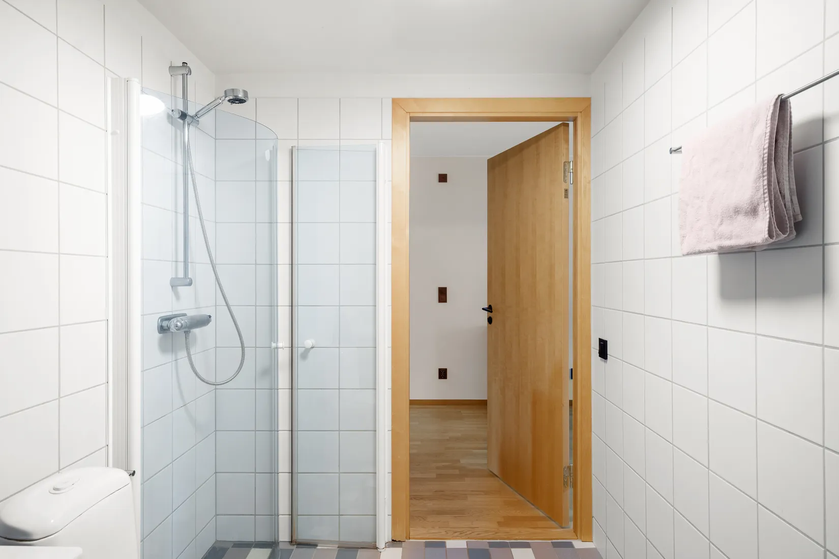 Radhus, Riksrådsgränd 7, Ekerö Gällstaö, Ekerö