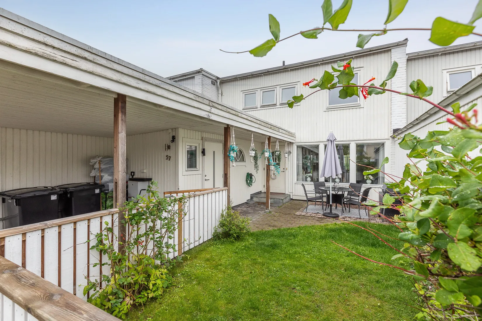 Radhus, Karlslundsvägen 57, Karlslund, Vetlanda