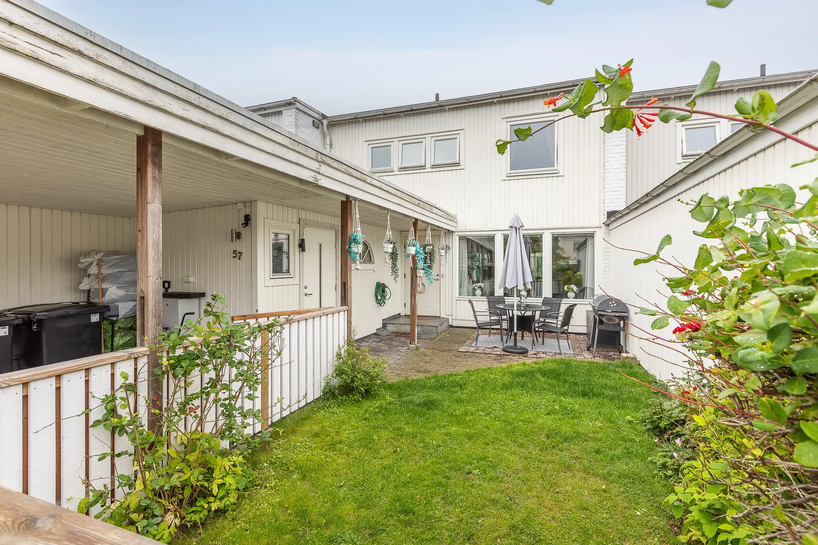 Radhus, Karlslundsvägen 57, Karlslund, Vetlanda