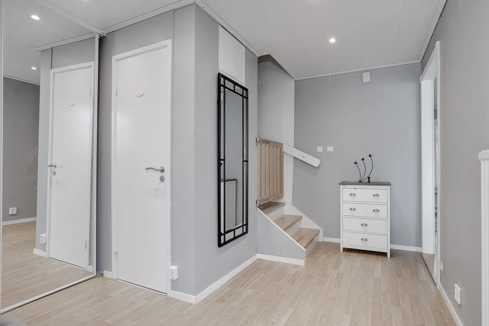 Radhus, Karlslundsvägen 57, Karlslund, Vetlanda
