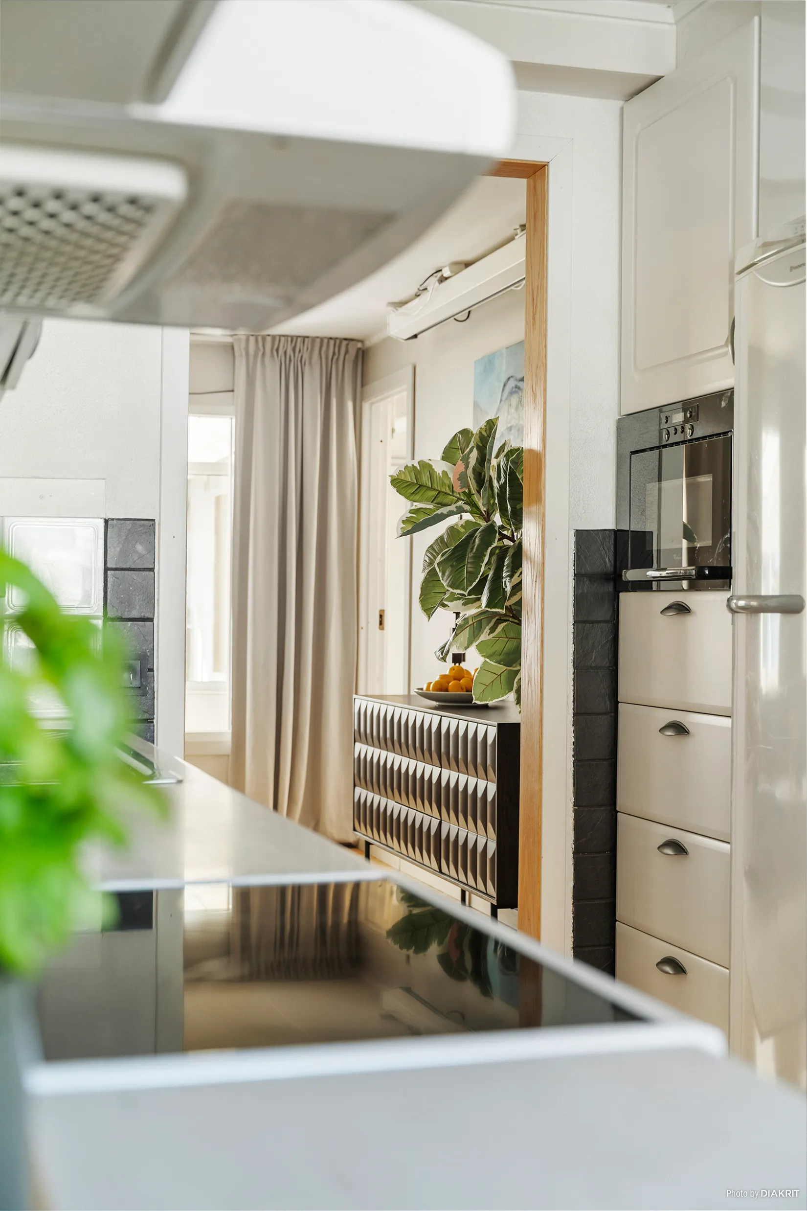 Radhus, Kadriljvägen 6, Brunna, Upplands-Bro