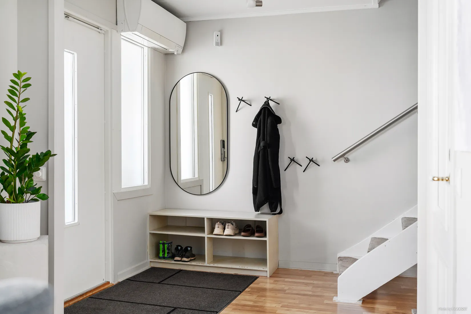 Radhus, Kadriljvägen 6, Brunna, Upplands-Bro