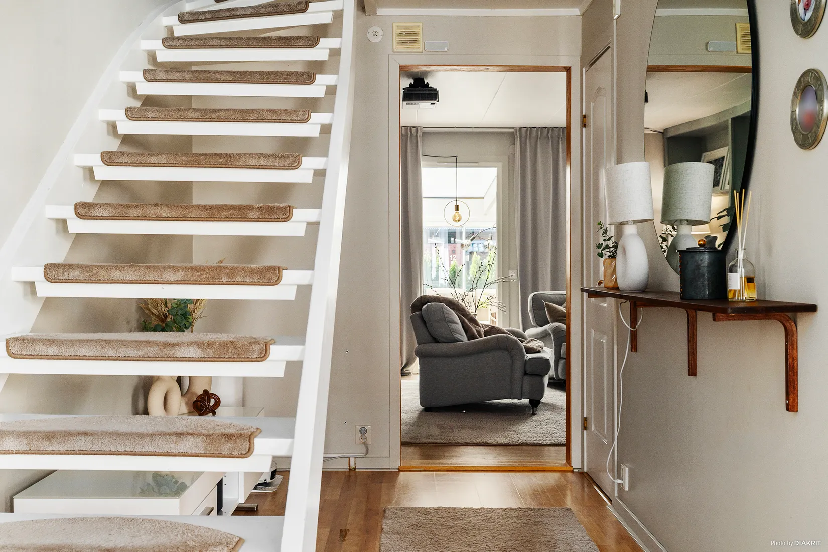 Radhus, Kadriljvägen 6, Brunna, Upplands-Bro
