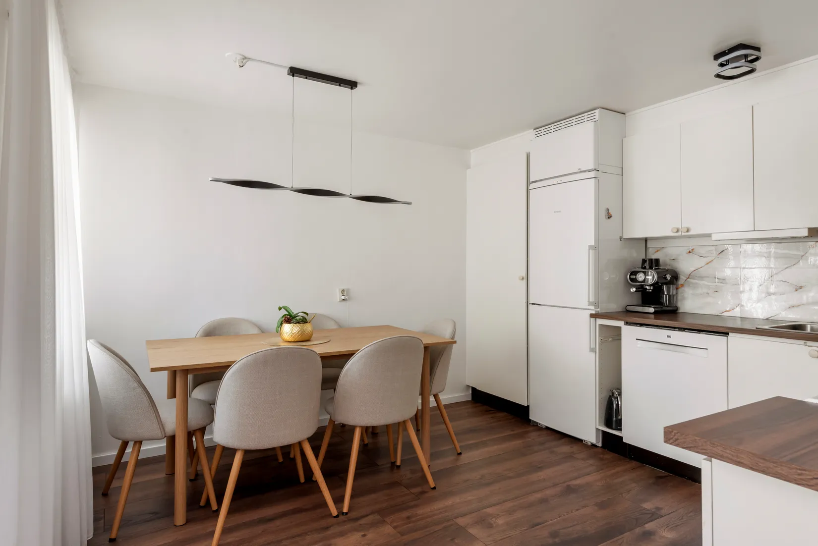 Bostadsrätt, Palmstruchs väg 84, UTEPLATS, Gribbylund, Täby