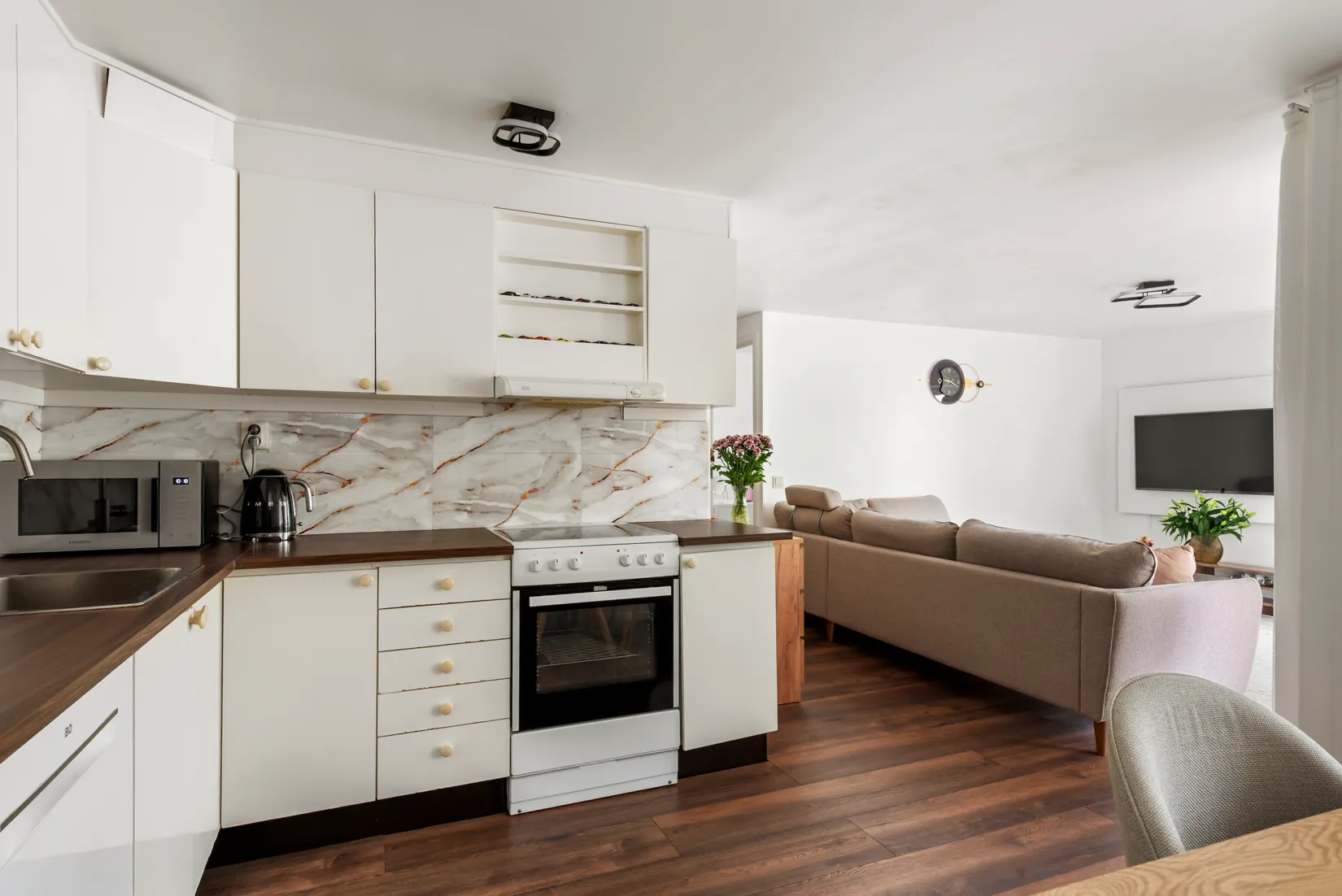 Bostadsrätt, Palmstruchs väg 84, UTEPLATS, Gribbylund, Täby
