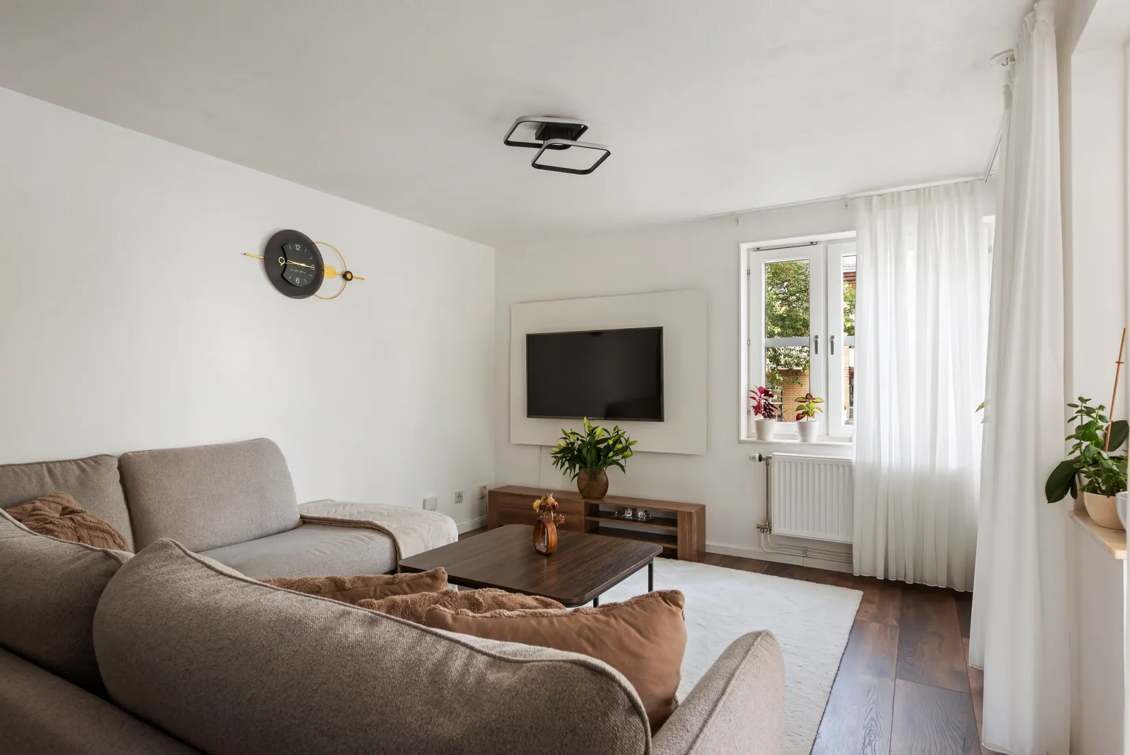 Bostadsrätt, Palmstruchs väg 84, UTEPLATS, Gribbylund, Täby