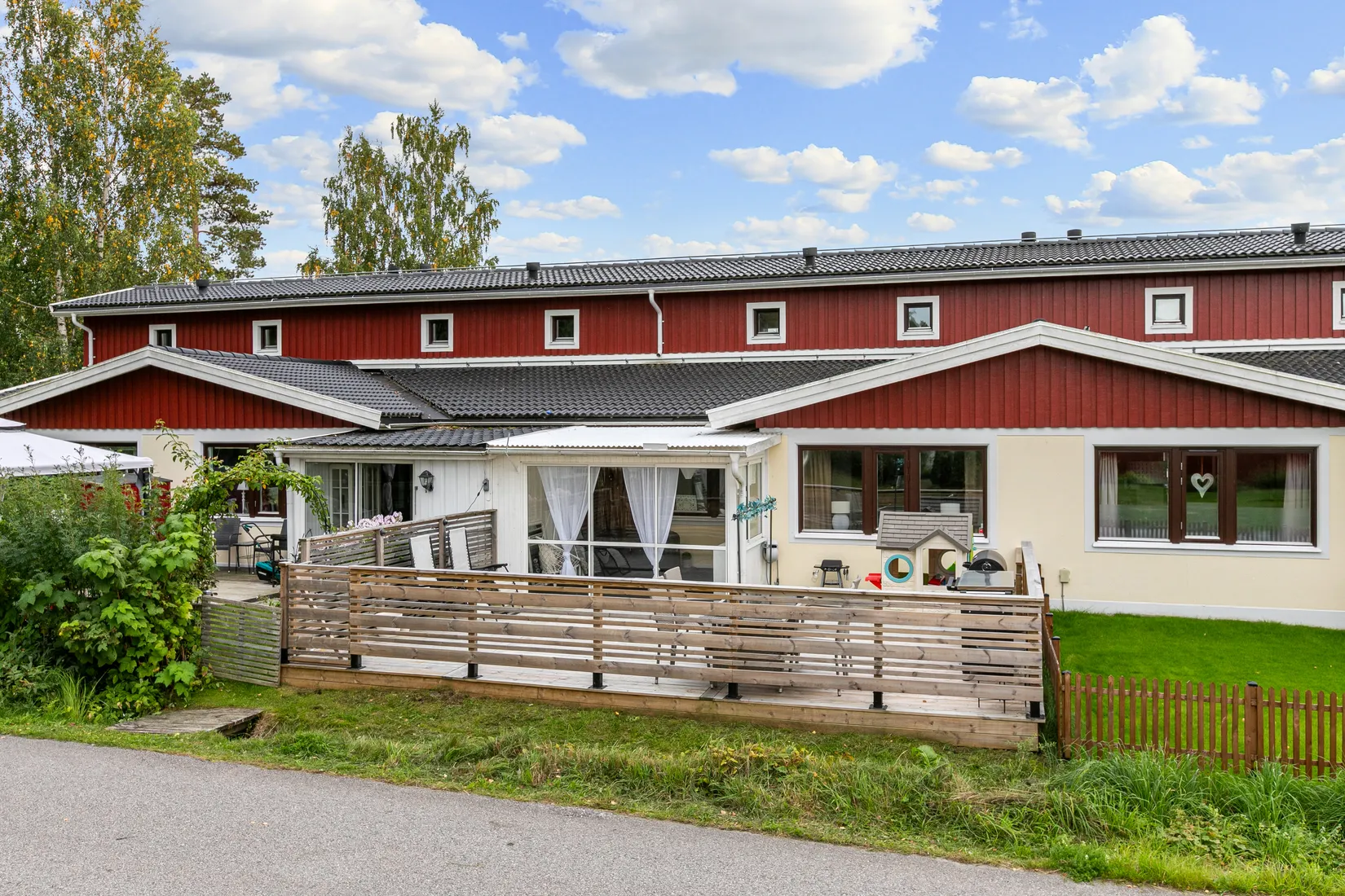Radhus, Pukslagarvägen 50, Södra Bomhus, Gävle