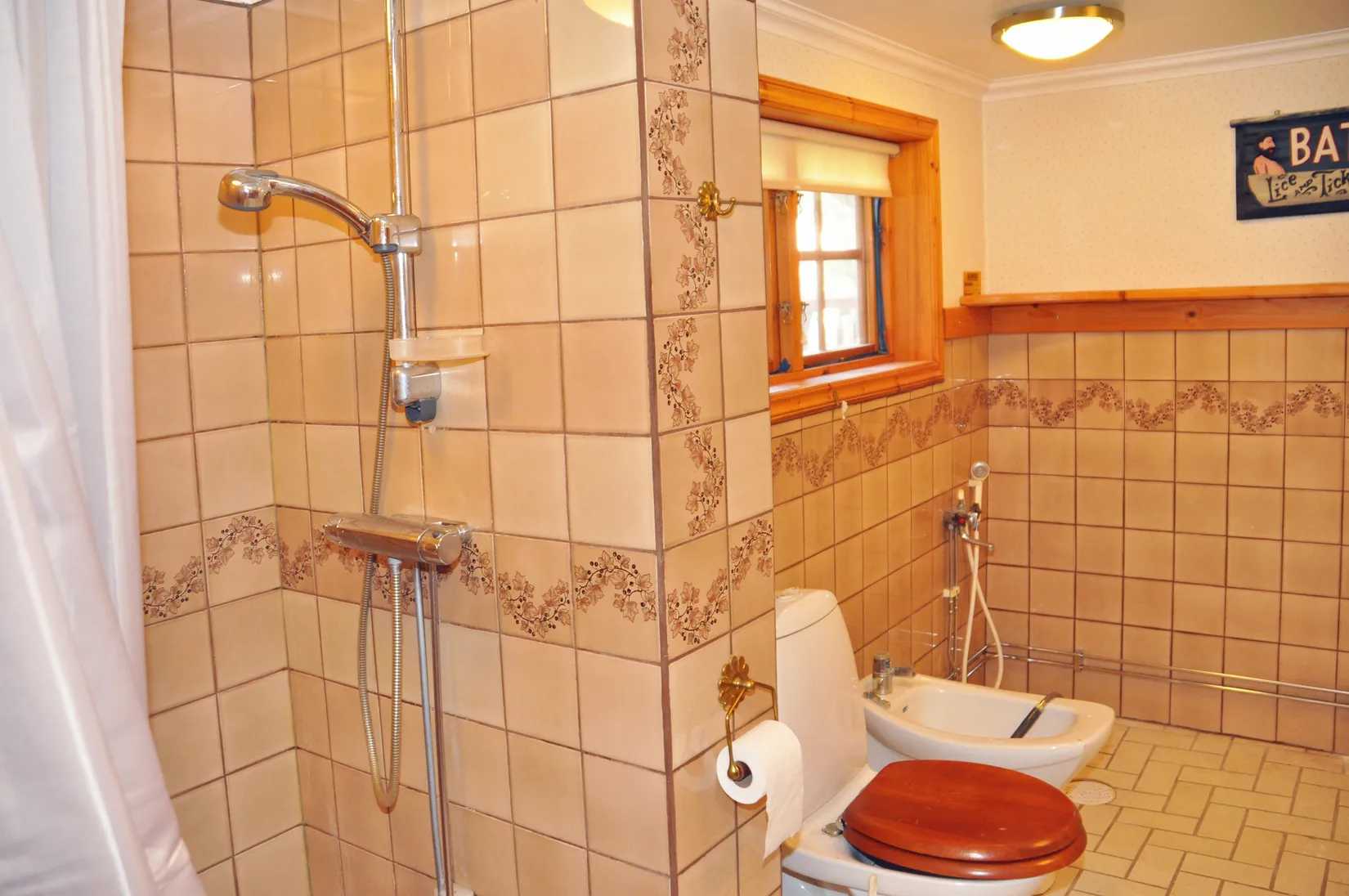 Villa, Lindgårdsvägen 14, Kila, Sala