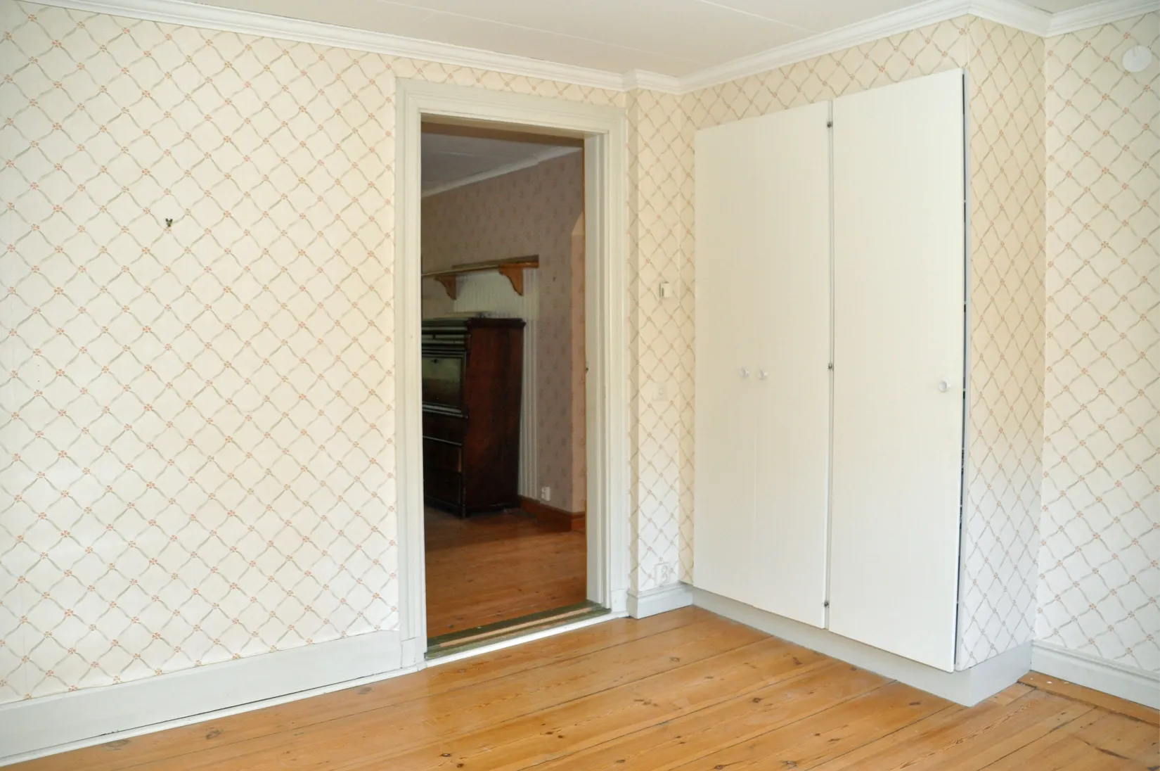 Villa, Lindgårdsvägen 14, Kila, Sala