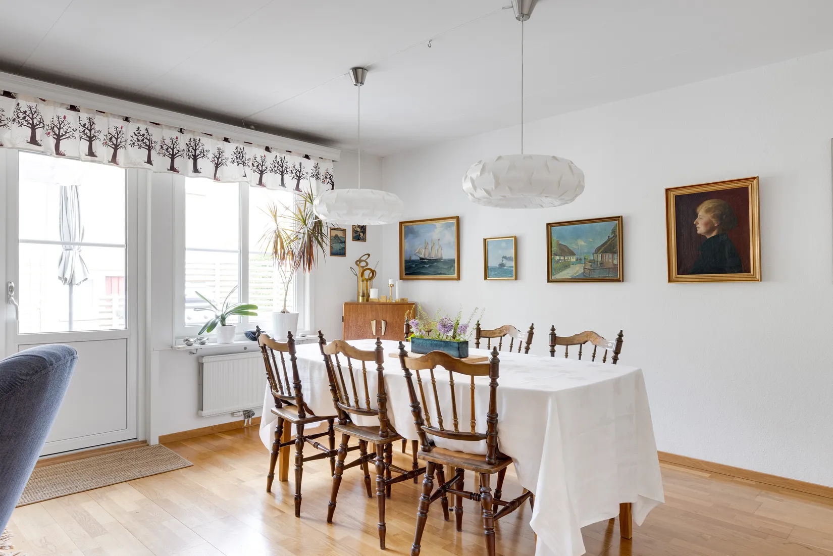 Radhus, Spetsvägen 23, Nåntuna, Uppsala