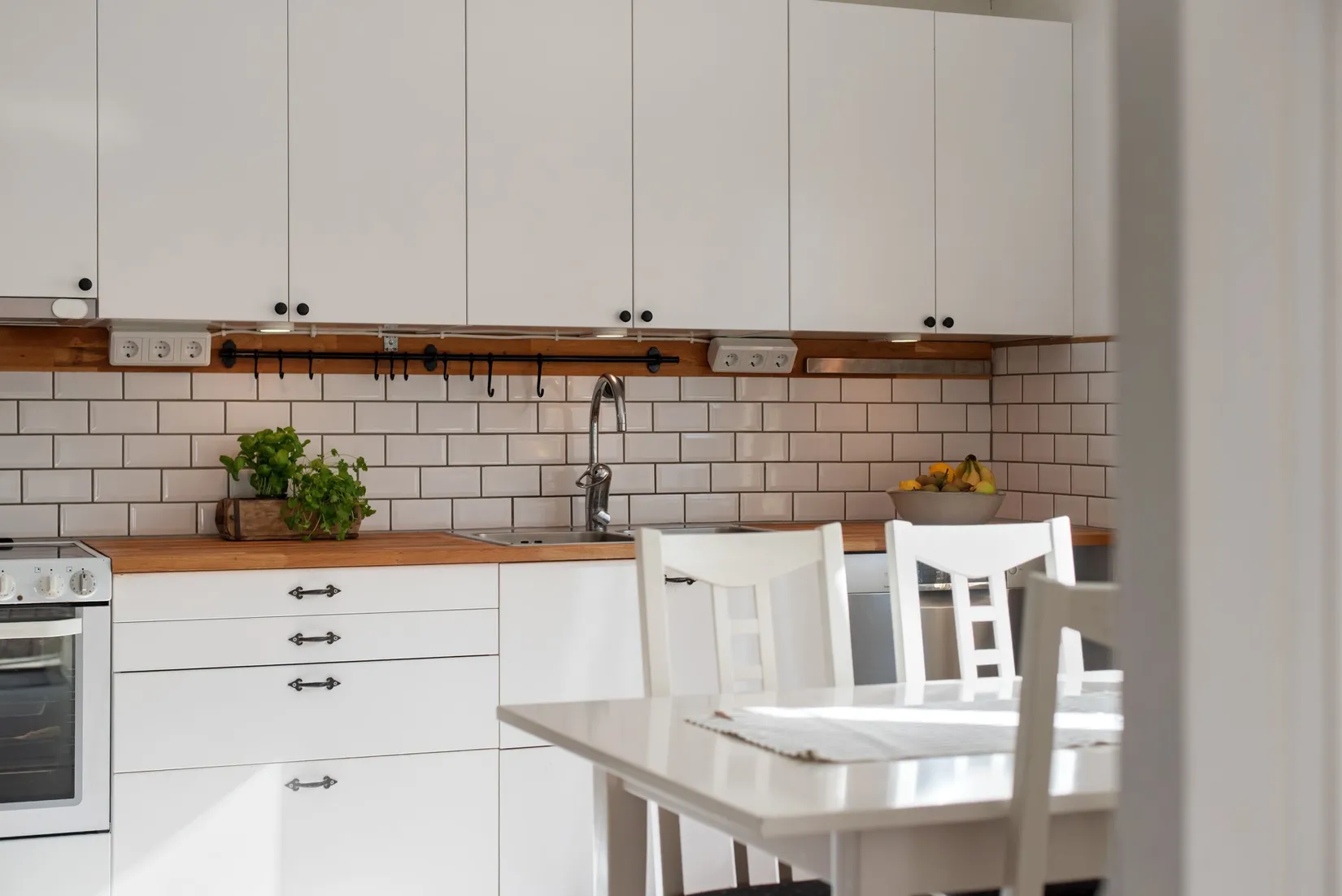 Radhus, Tomtavägen 13B, Cenralt Rimbo, Norrtälje