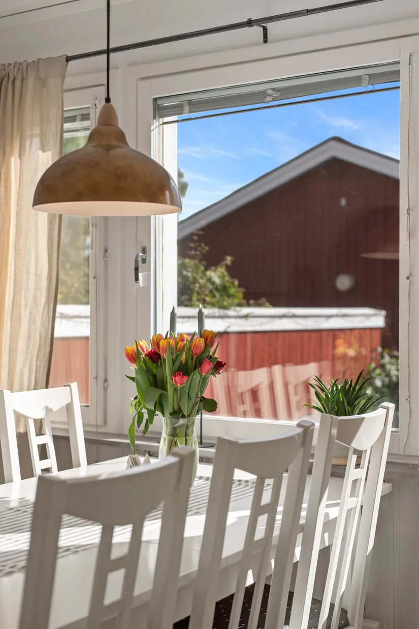 Radhus, Tomtavägen 13B, Cenralt Rimbo, Norrtälje