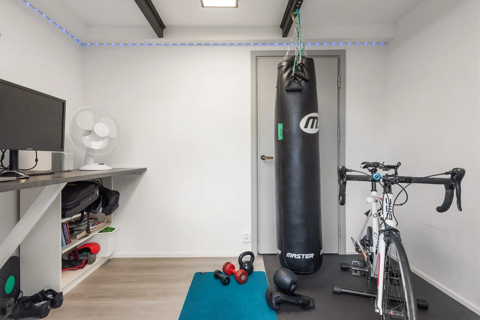 Radhus, Tomtavägen 13B, Cenralt Rimbo, Norrtälje