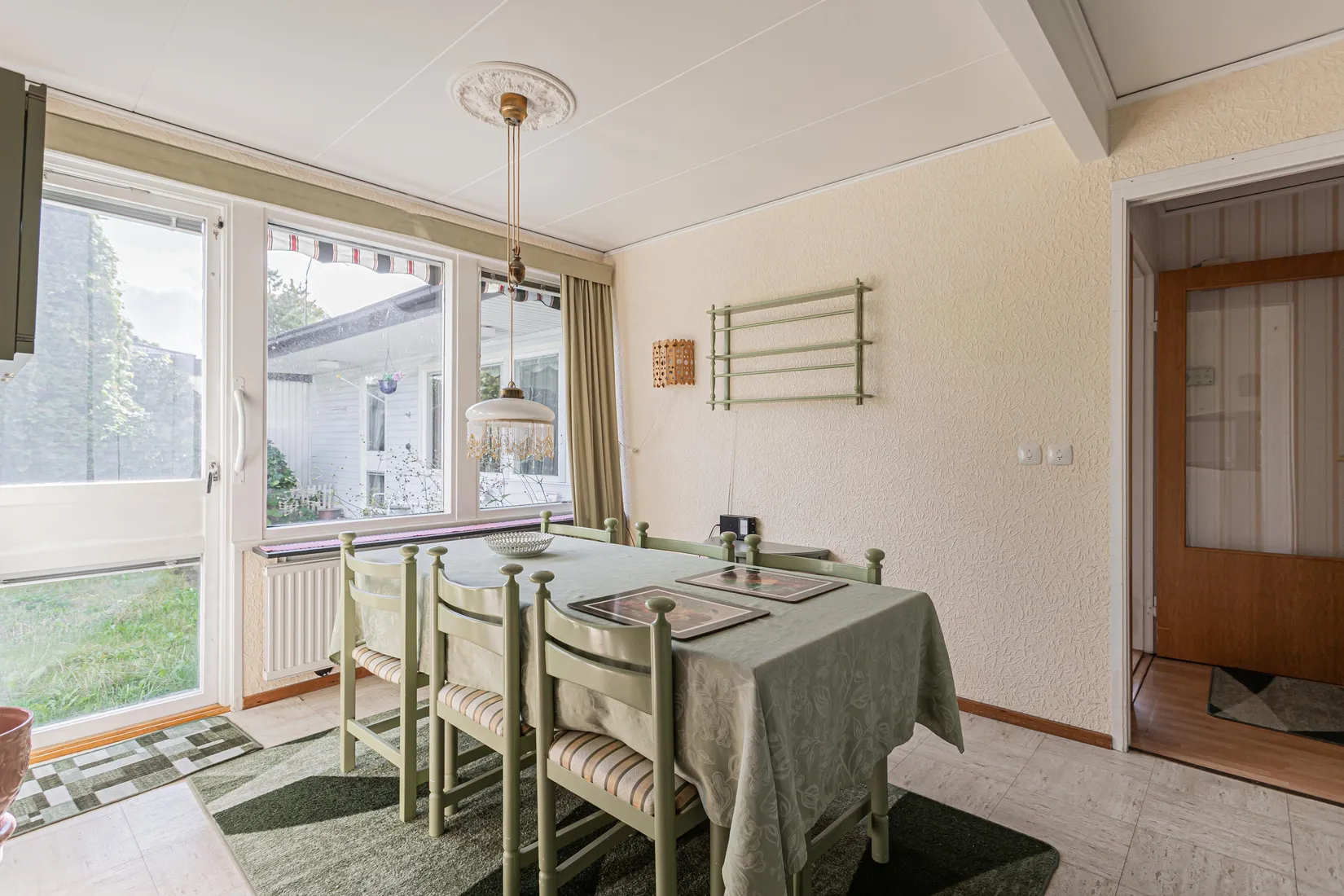 Villa, Visthusgatan 27, Vallby, Västerås