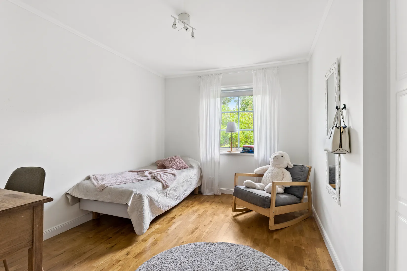 Villa, Almhagsgränd 16, Ekerö Lundhagen, Ekerö