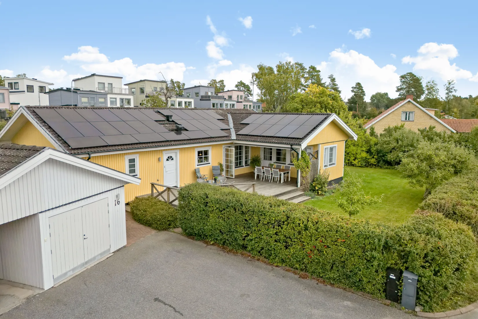 Villa, Almhagsgränd 16, Ekerö Lundhagen, Ekerö