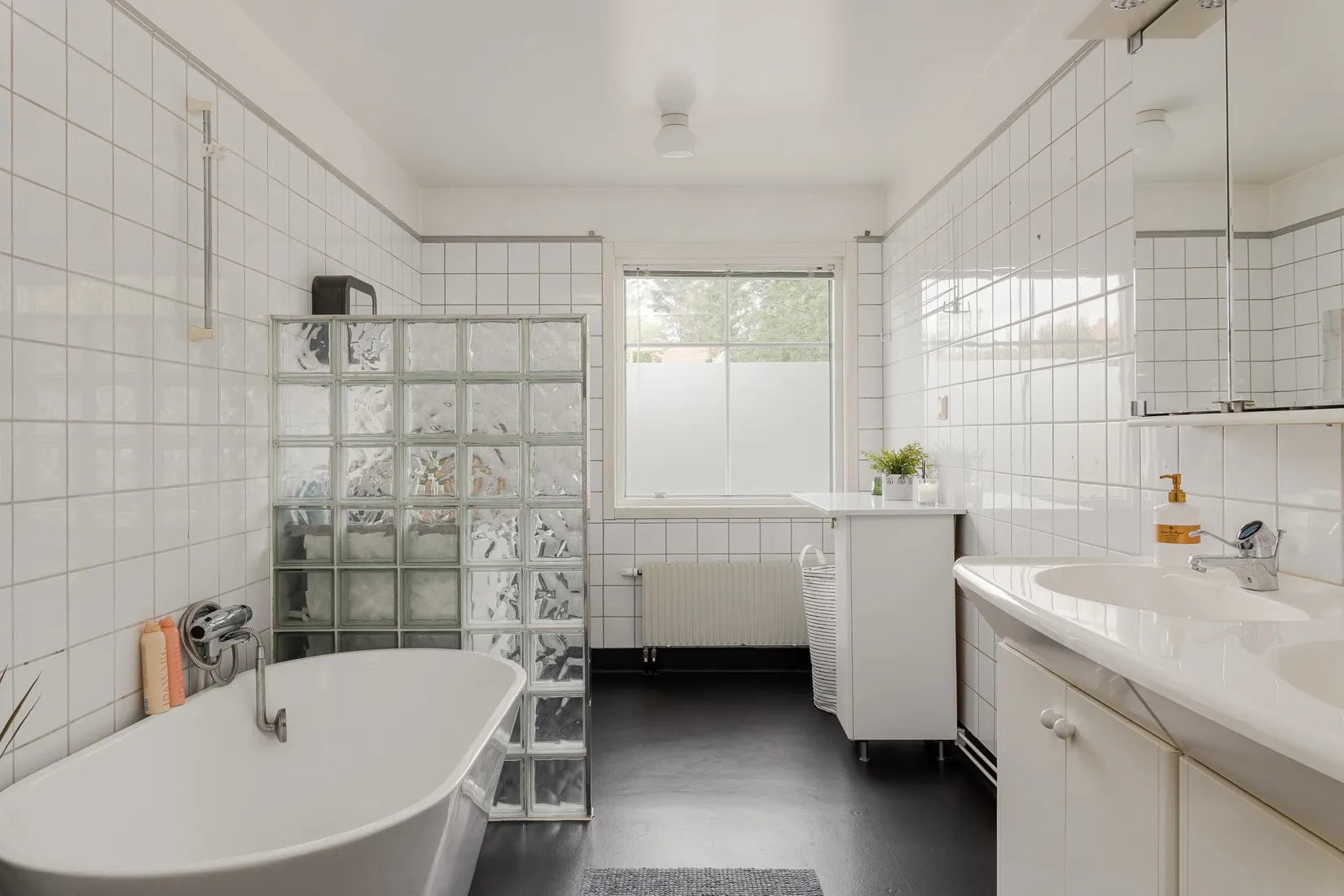 Bostadsrätt, Unamans väg 1, Kampen, Växjö