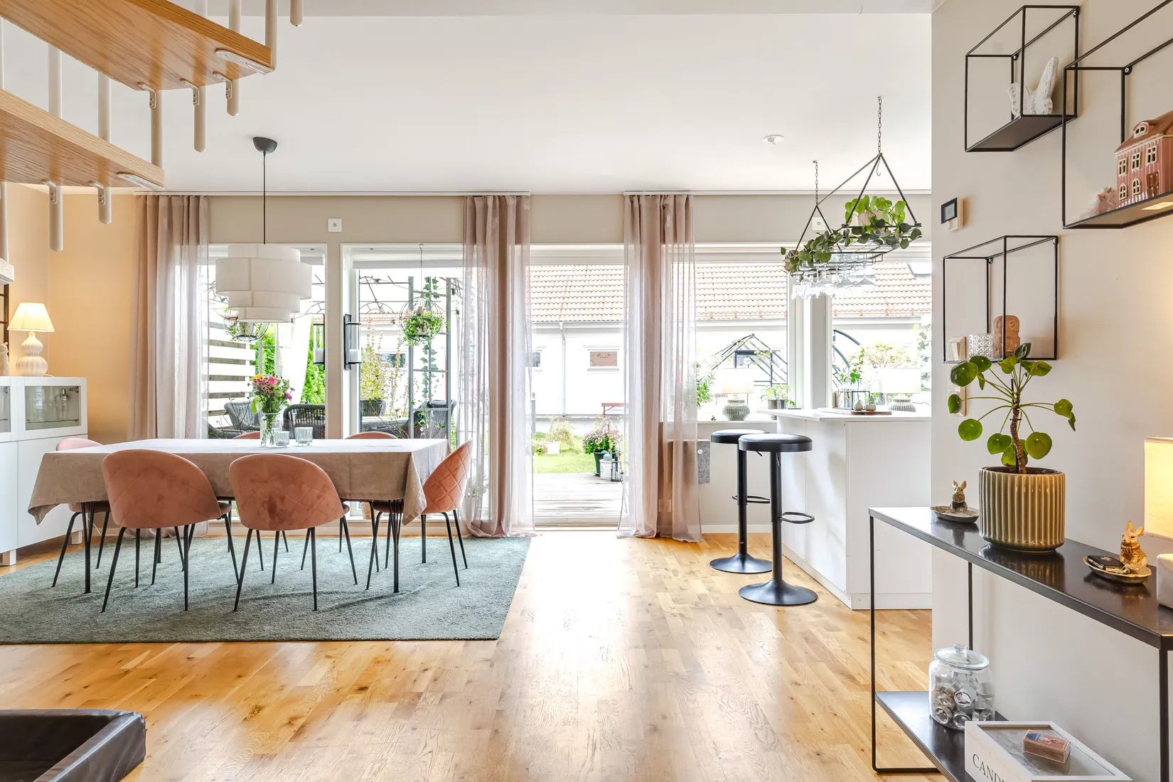 Radhus, Kuttervägen 43B, Bredsand, Enköping
