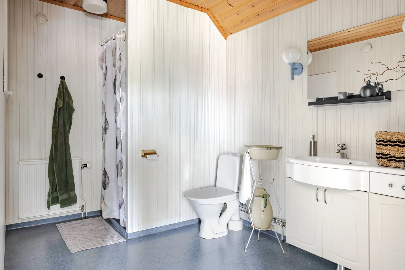 Villa, Länsvägen 62, Motala