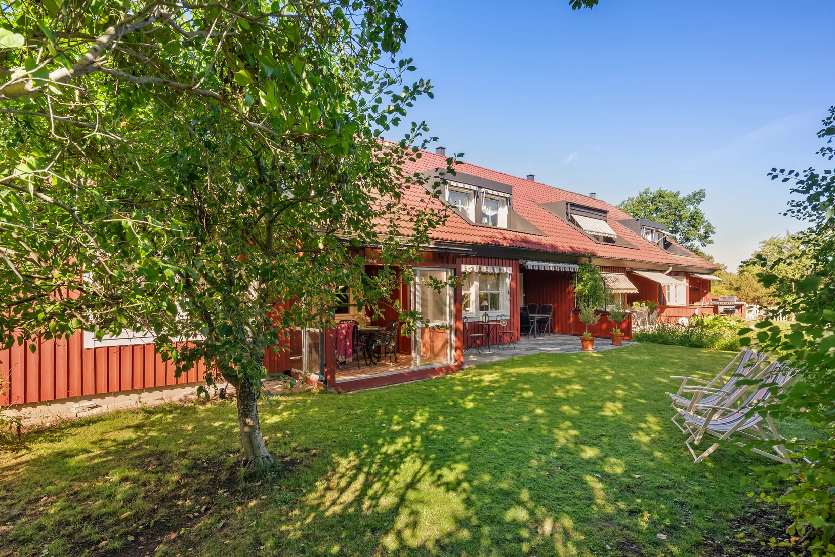 Radhus, Björnidegränd 275, Kälvesta, Stockholm