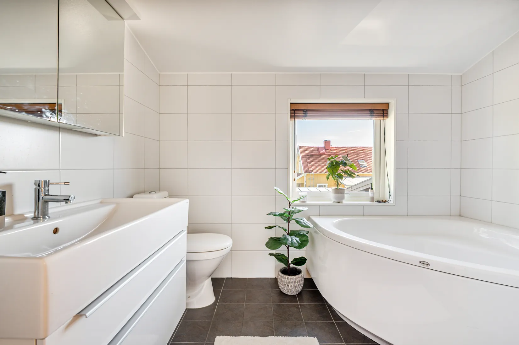 Villa, Särlavägen 19, Tungelsta, Haninge