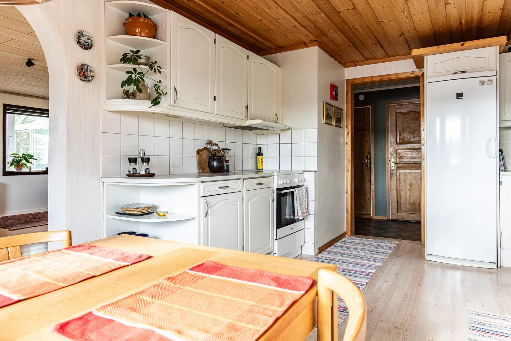 Villa, Vallsundsvägen 28, Frösön, Östersund
