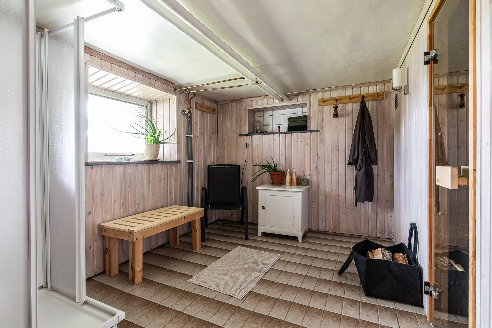 Villa, Vallsundsvägen 28, Frösön, Östersund