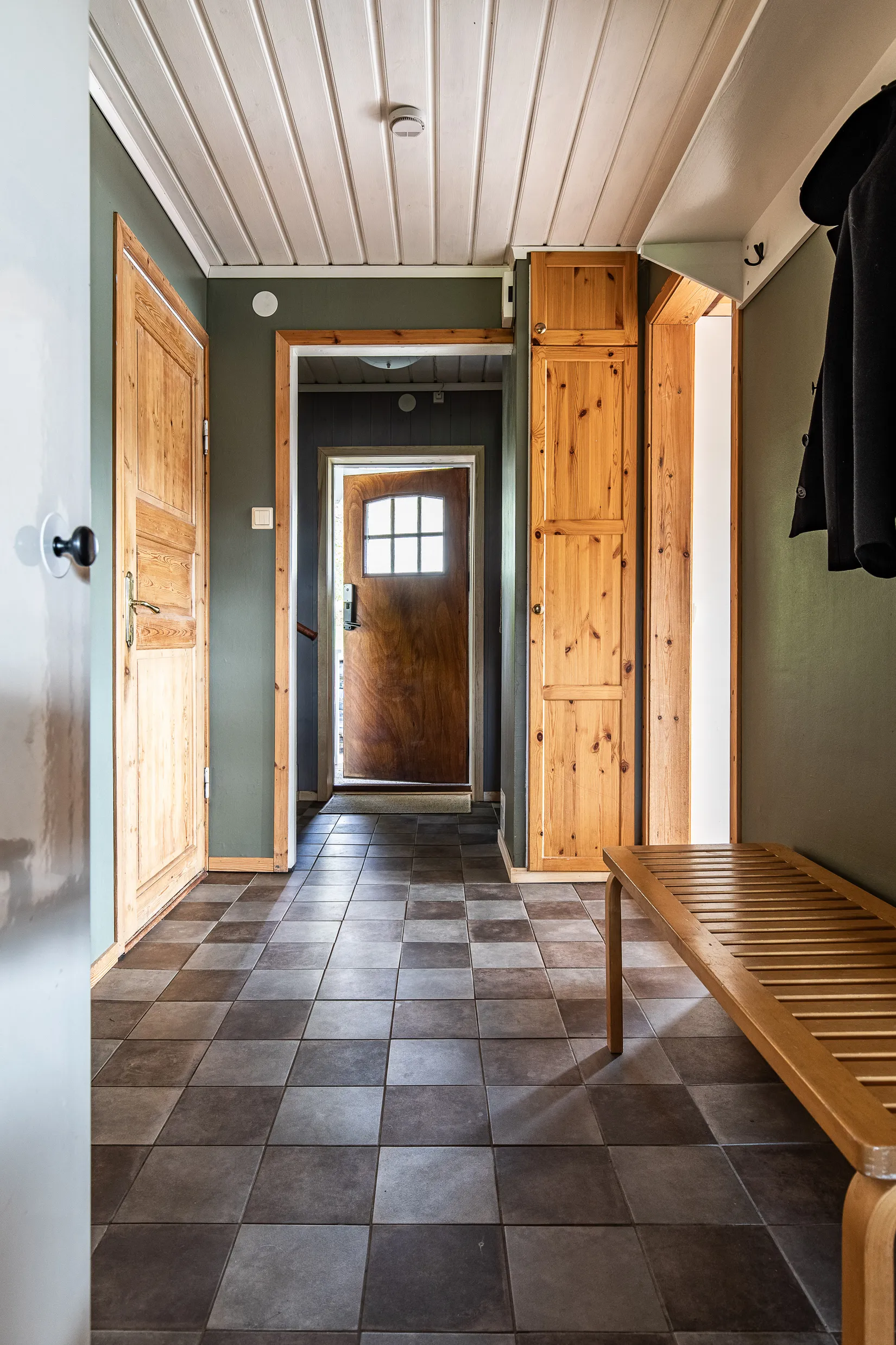 Villa, Vallsundsvägen 28, Frösön, Östersund
