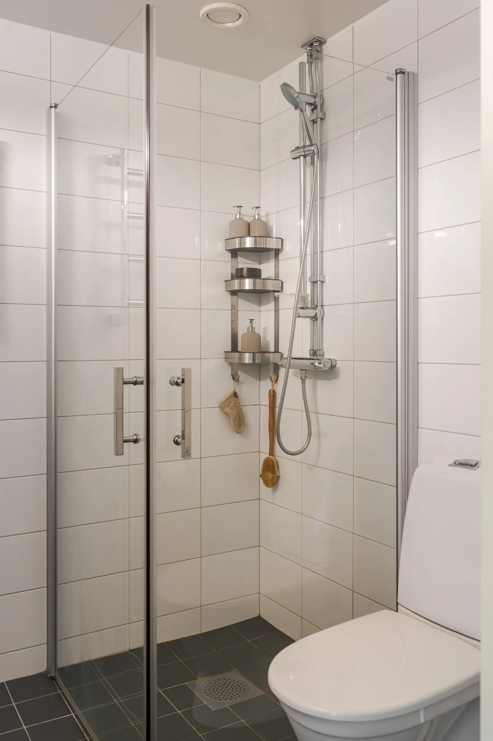 Bostadsrätt, Förrådsvägen 42, Centrala Huddinge, Huddinge