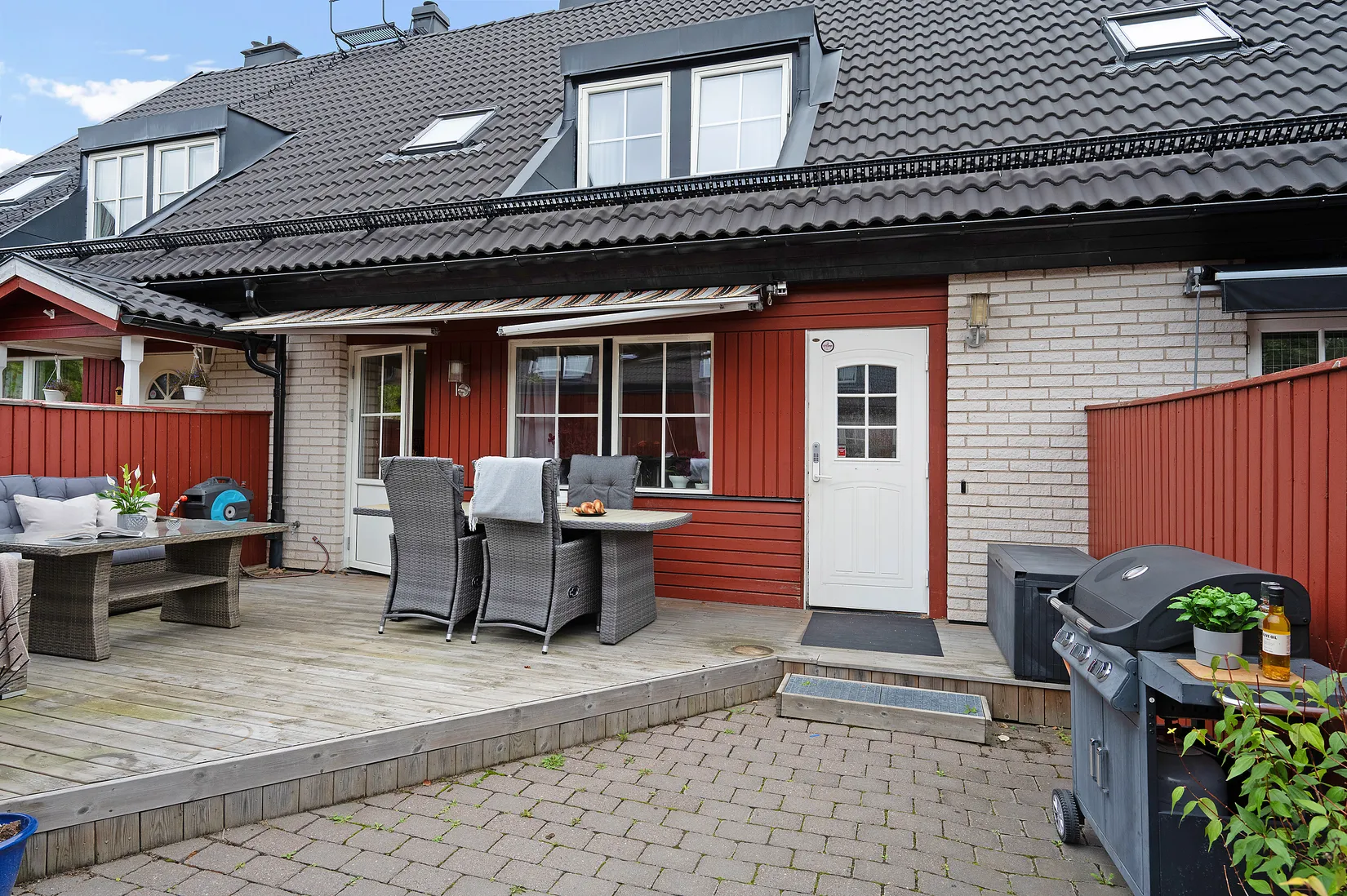 Radhus, Orionvägen 63, Skälby, Järfälla