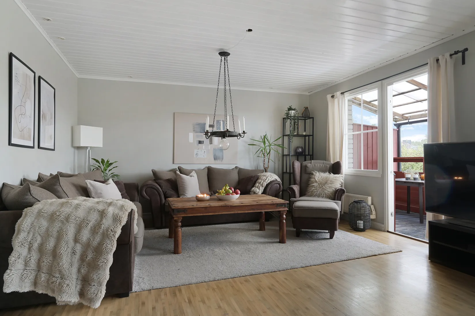 Radhus, Orionvägen 63, Skälby, Järfälla