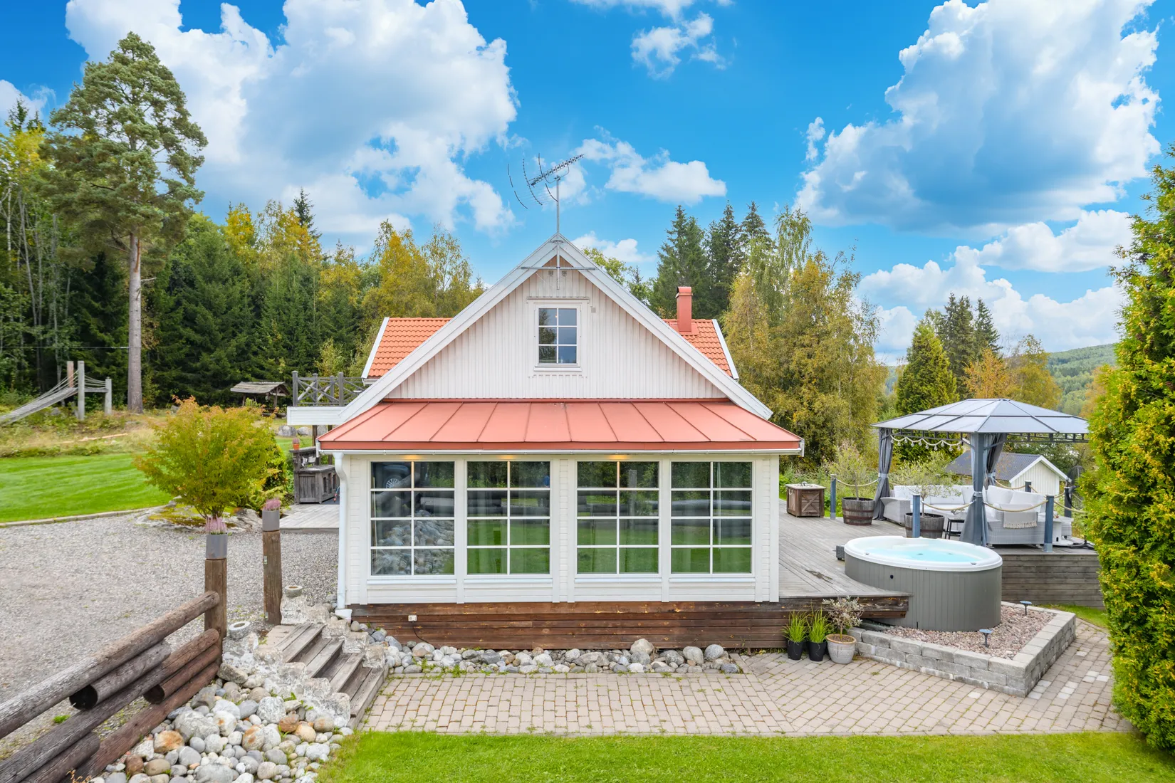 Villa, Tuna-Långsjön 155, Långsjön, Sundsvall