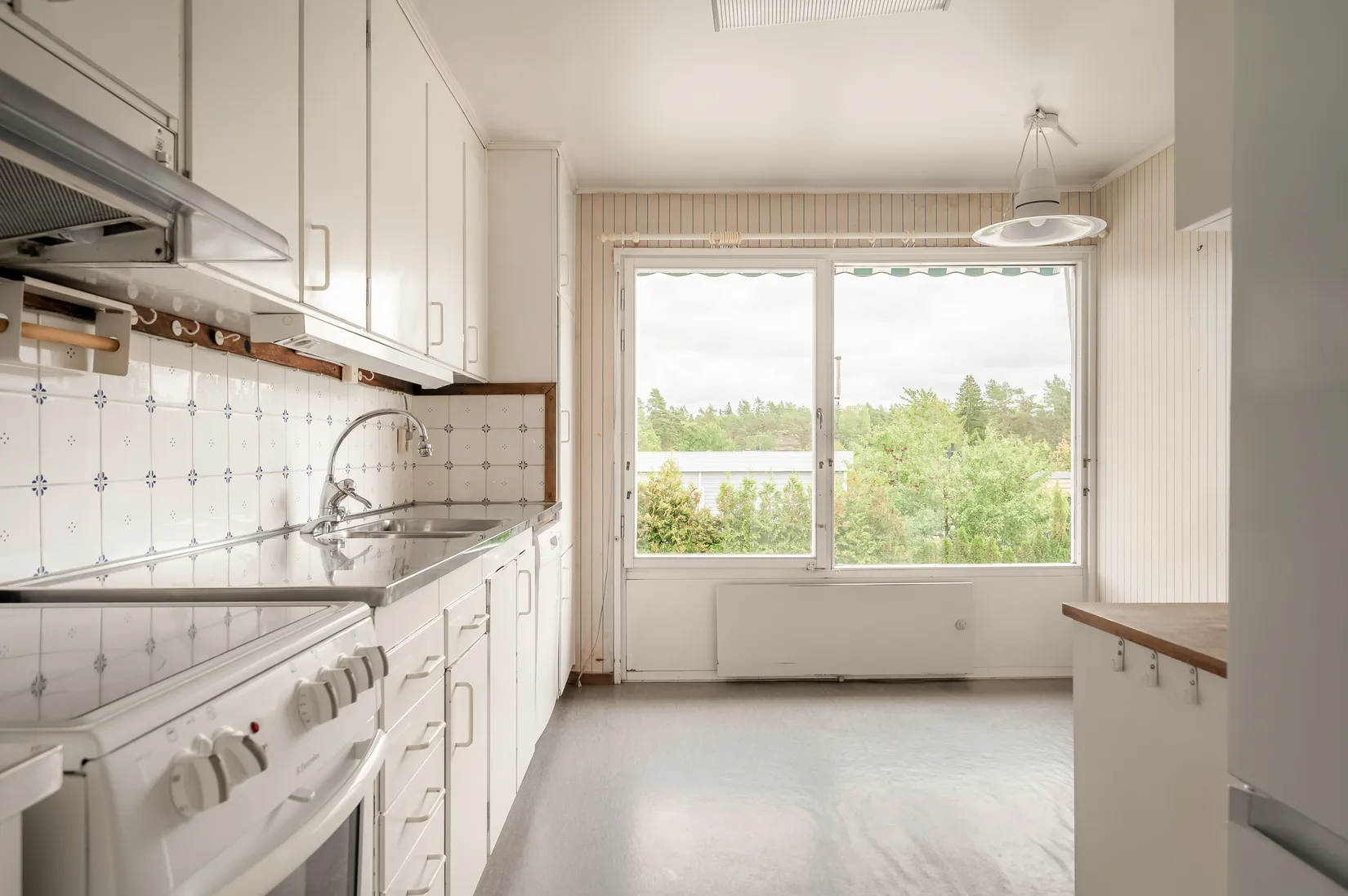 Villa, Berghemsvägen 9, Berghem / Polhem, Järfälla