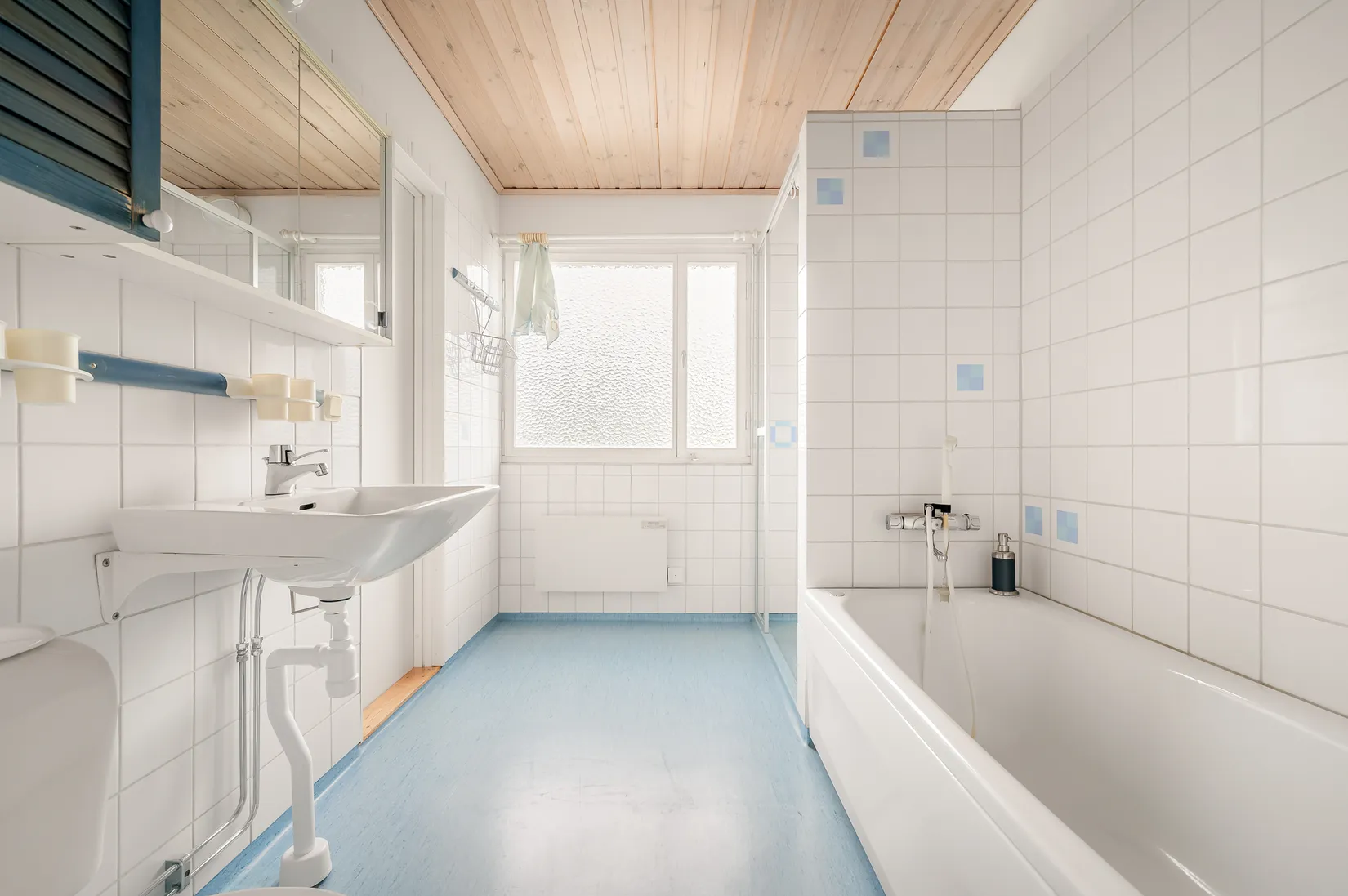 Villa, Berghemsvägen 9, Berghem / Polhem, Järfälla
