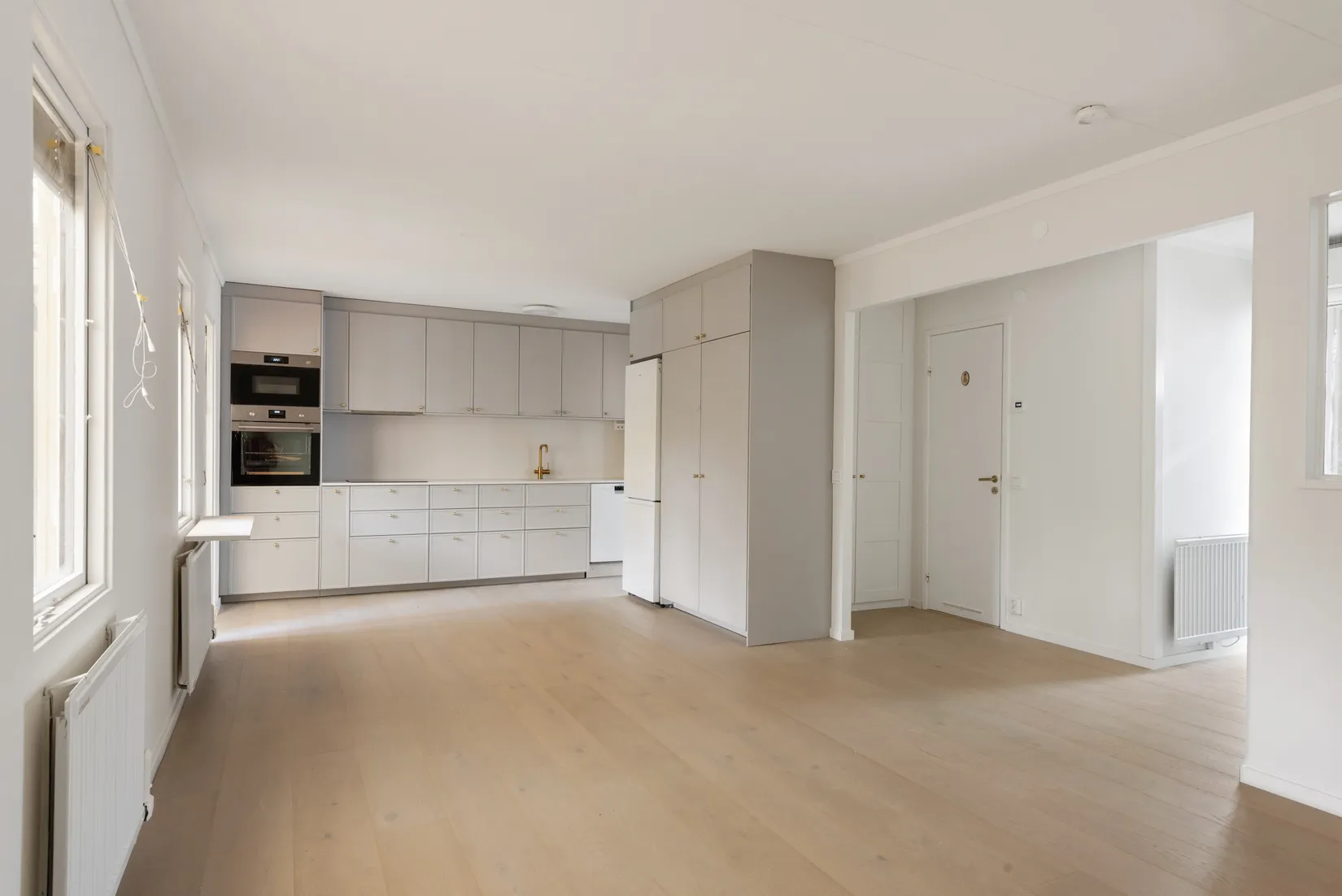 Radhus, Albert Målares väg 16G, Täby Kyrkby, Täby