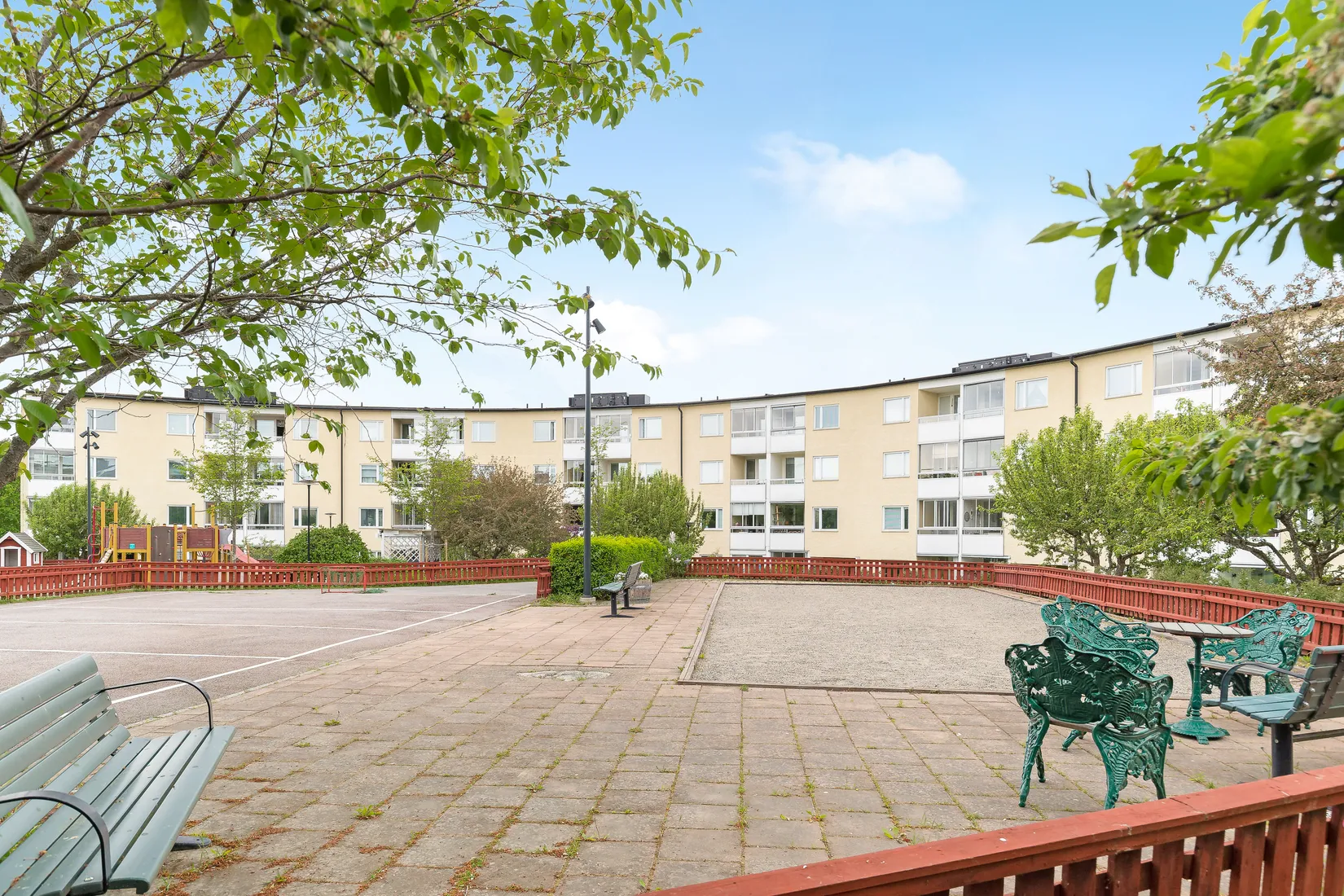 Bostadsrätt, Lingvägen 221, Hökarängen, Stockholm