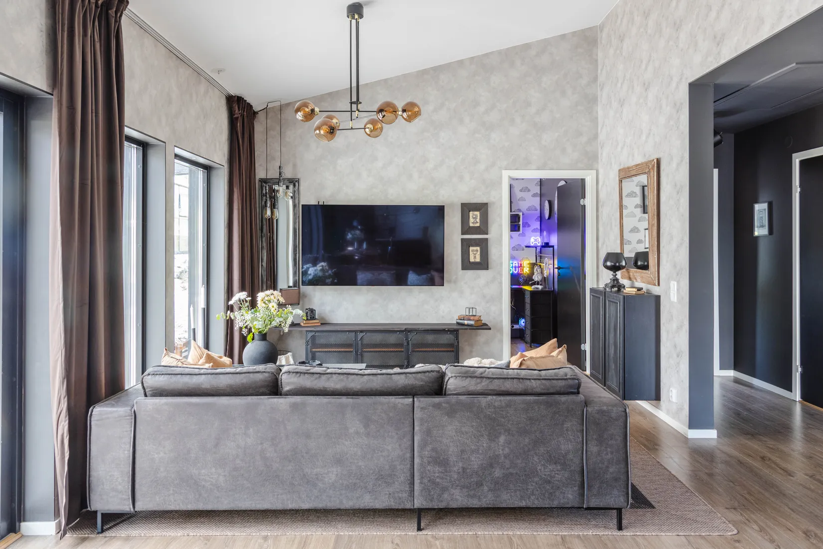 Villa, Sjöbovägen 6, Munga, Västerås
