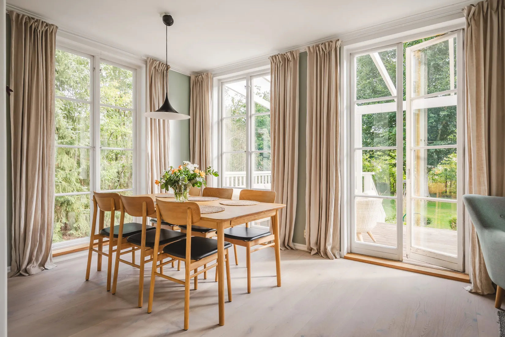 Villa, Viks skogsväg 2, Vik, Värmdö
