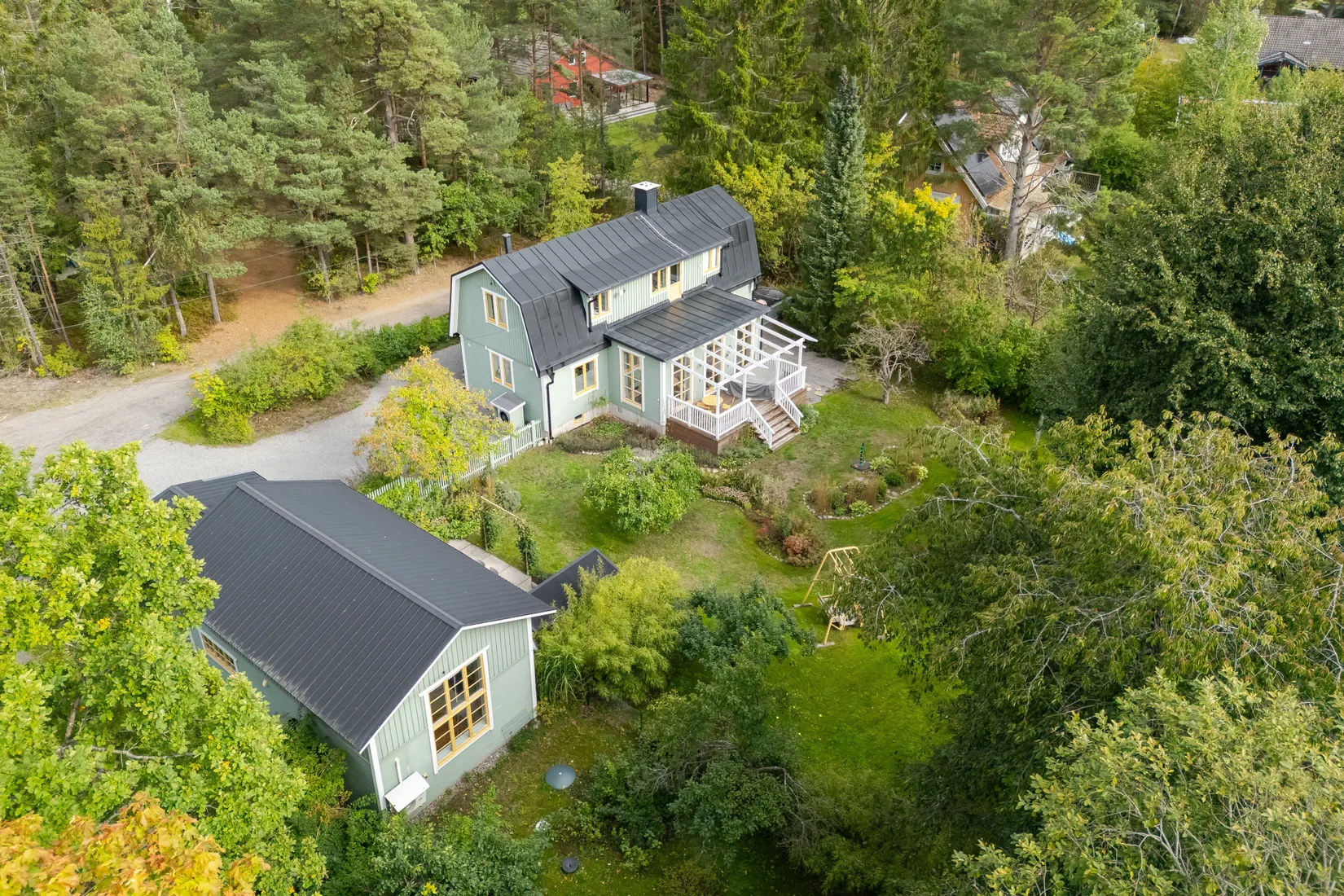 Villa, Viks skogsväg 2, Vik, Värmdö