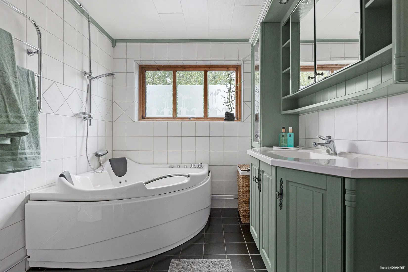 Villa, Kumlins väg 33, Hagaby, Örebro