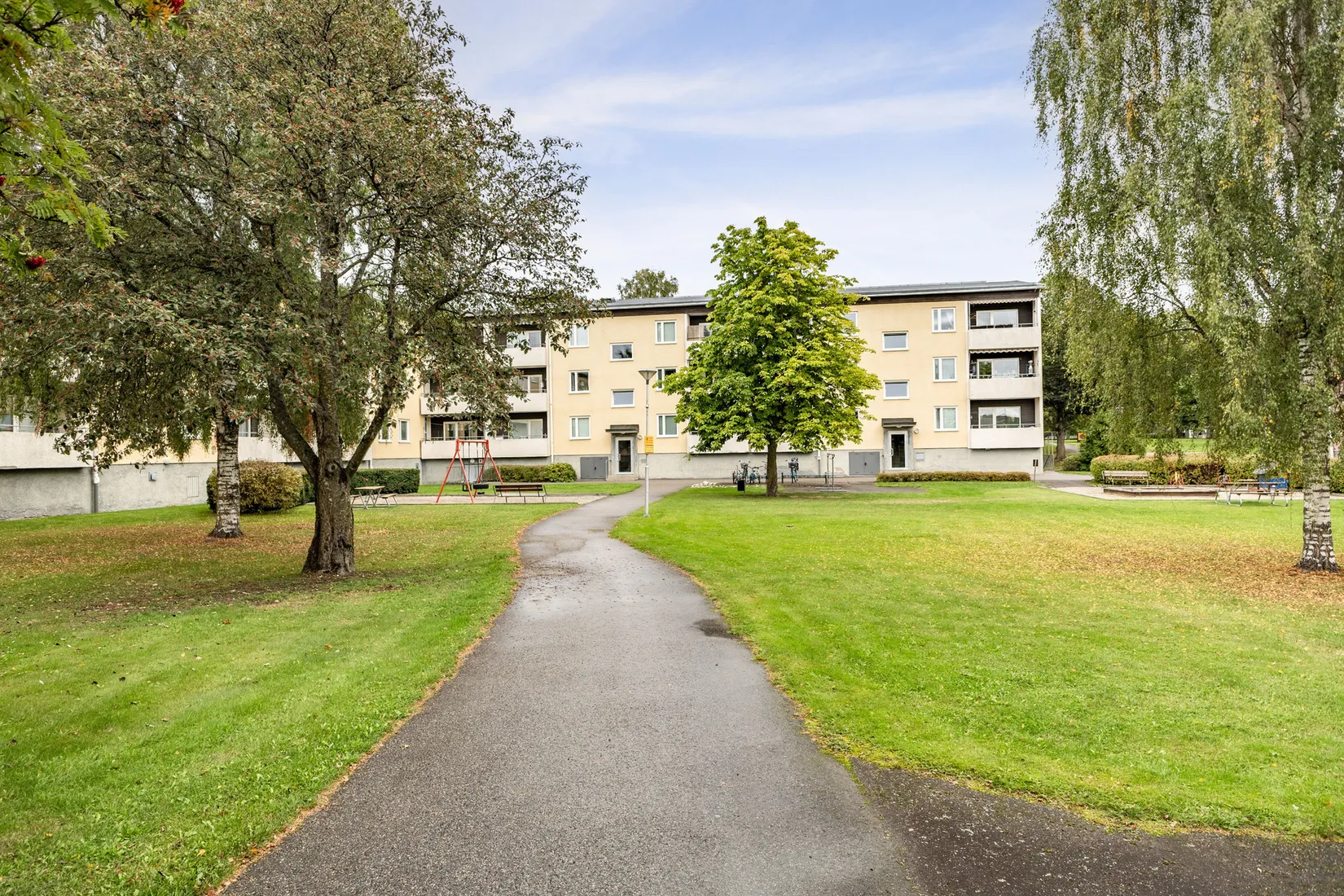 Bostadsrätt, Bergslagsvägen 14C, Karlsdal, Köping